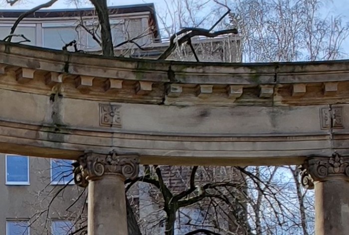 ... und des Mi Note 10 zeigt zudem, dass auch hier das Xiaomi-Smartphone eine bessere Schärfe bietet. (Bild: Tobias Költzsch/Golem.de)